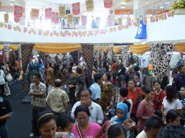 10 Gambar ITC  Surabaya  Harga Baju  di Mall Alamat Lokasi 